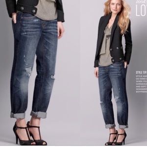 LOFT Boyfriend Jeans in Distressed Dark Wash Size 6